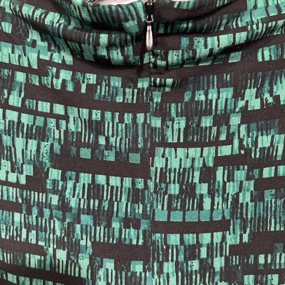 XL green and black blouse
